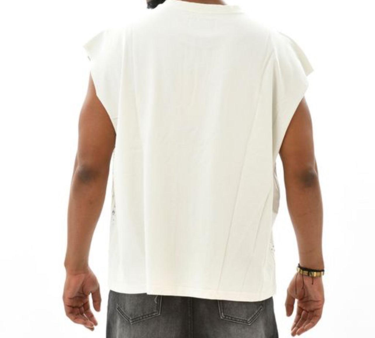 Motor Club Sleeveess