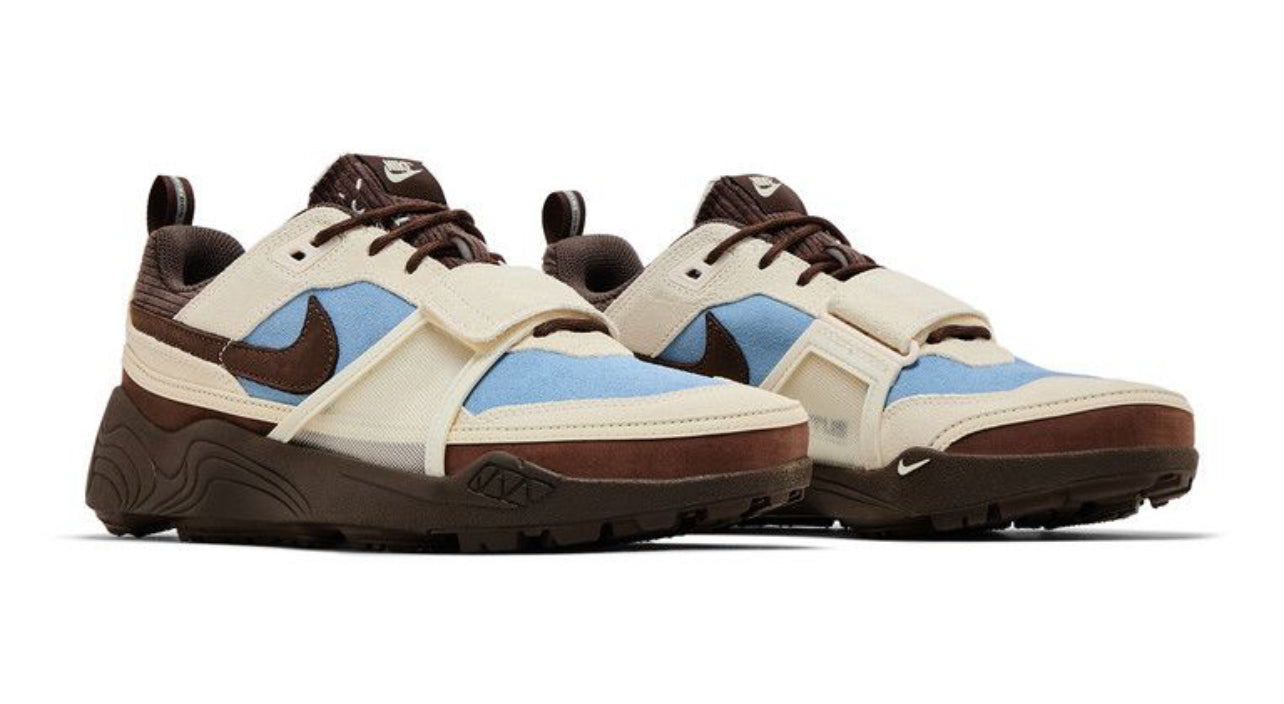 Travis Scott x Zoom Field Jaxx Leche Blue HQ3072-400