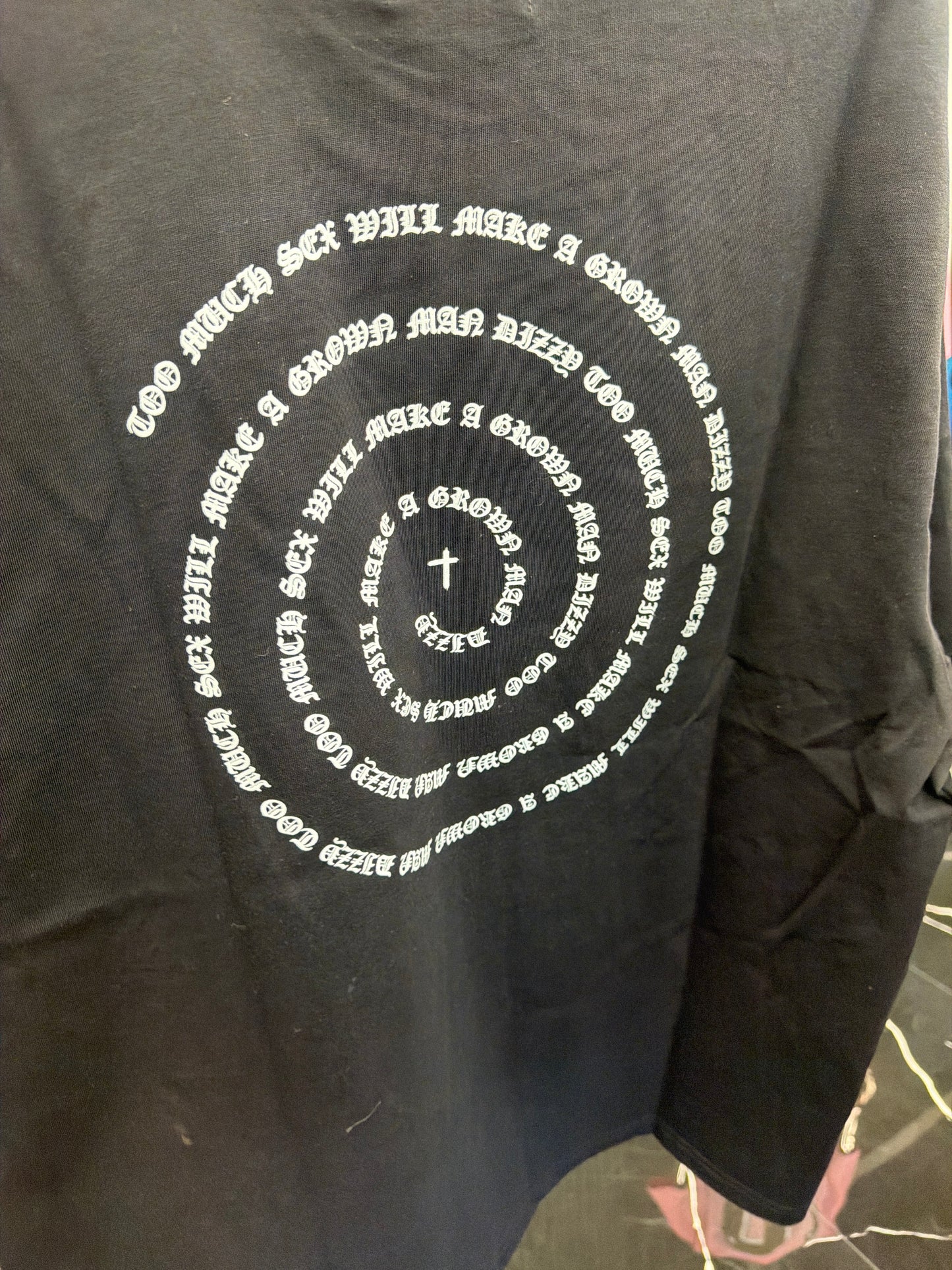 RTA Colin Oversized Spiral Tee