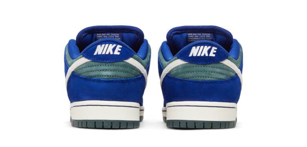 Dunk SB Low Deep Royal HF3704-400