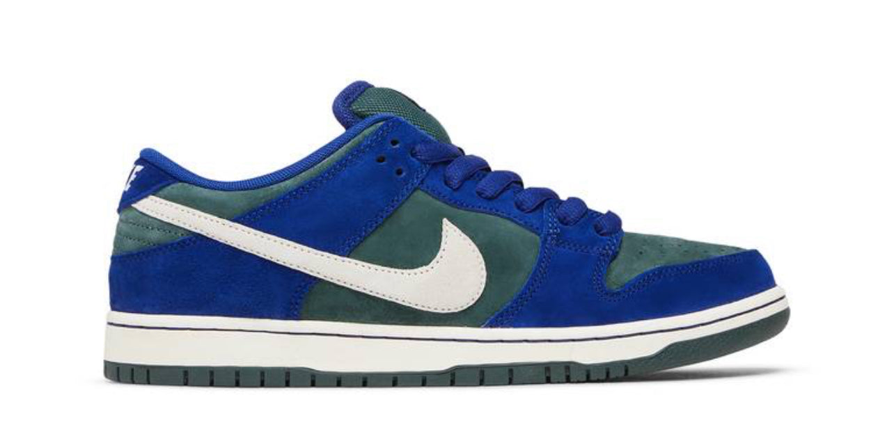 Dunk SB Low Deep Royal HF3704-400