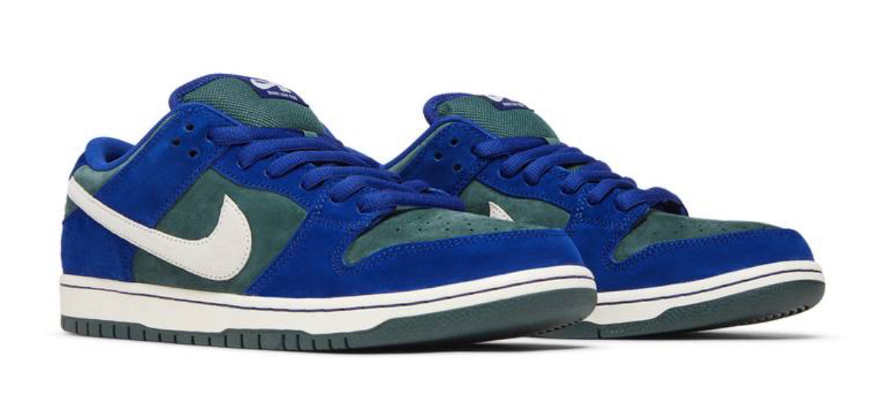 Dunk SB Low Deep Royal HF3704-400