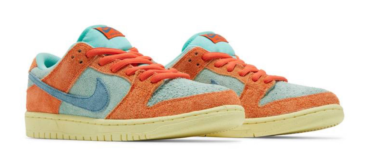 Dunk SB Low Orange Emerald DV5429-800