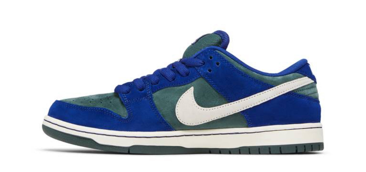 Dunk SB Low Deep Royal HF3704-400