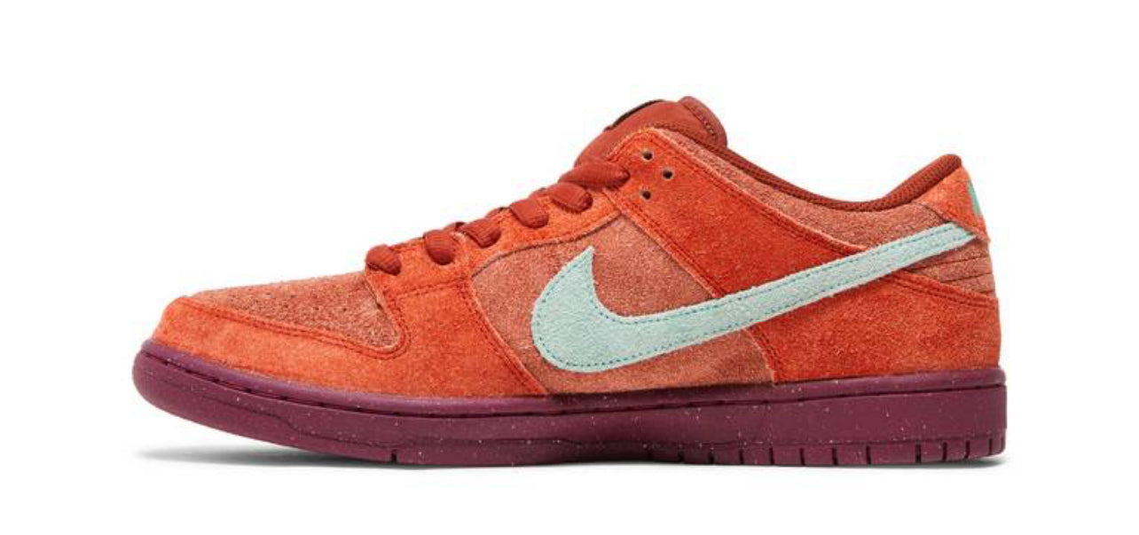 Dunk SB Low Mystic Red DV5429-601