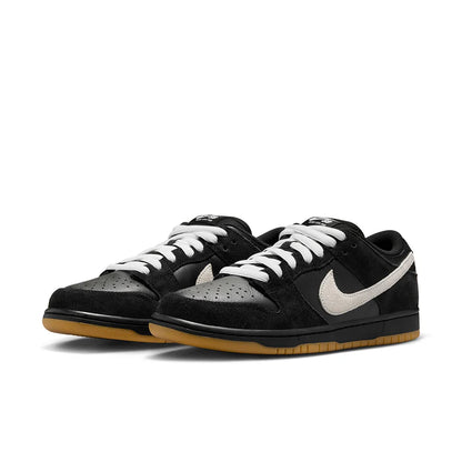 Dunk SB Low Black White HF3704-003